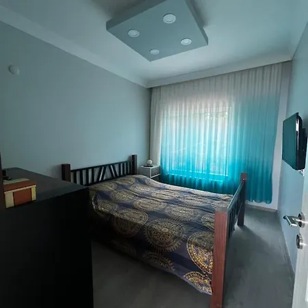 Guest house Muhtesem Bogaz Manzarali Terasli Cati Kati Istanbul